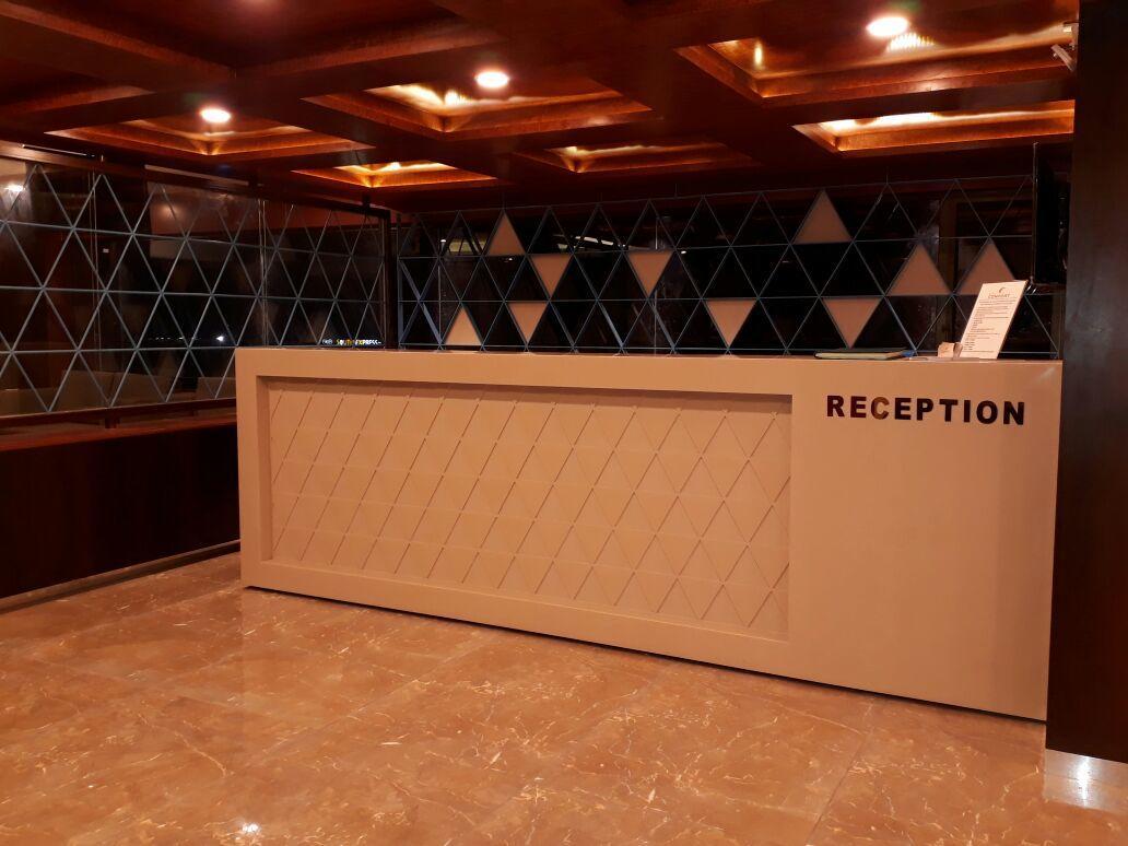 Hotel Comfort Bharuch Buitenkant foto